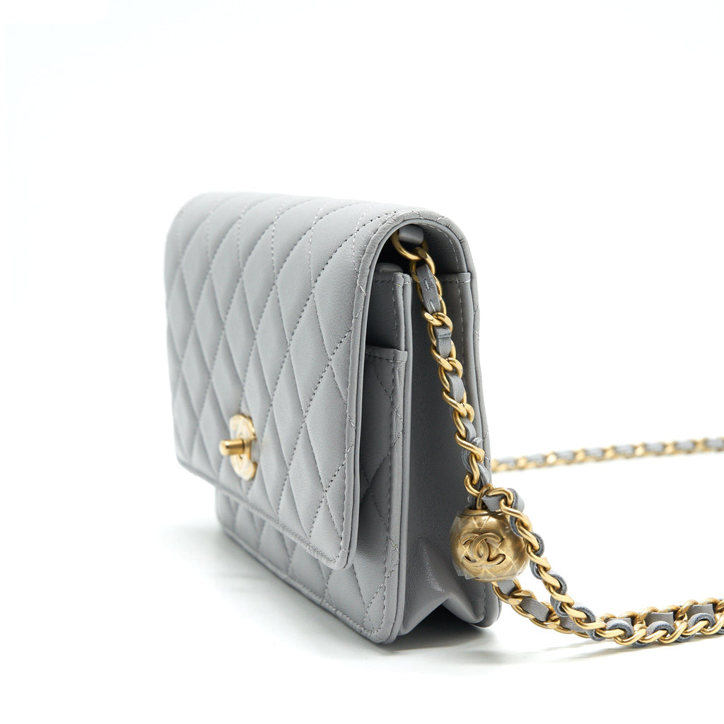 Chanel 21B Pearl Crush Wallet On Chain Grey