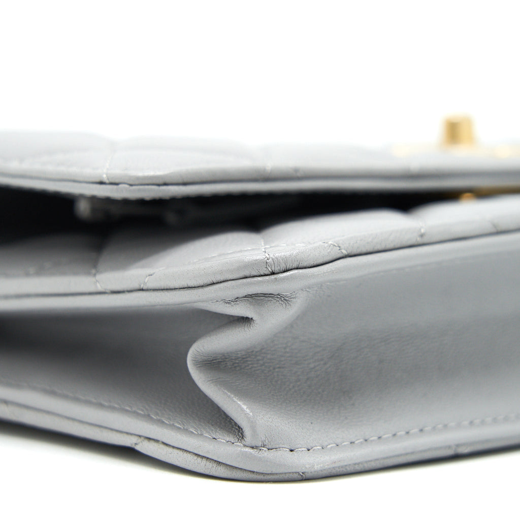 Chanel 21B Pearl Crush Wallet On Chain Grey