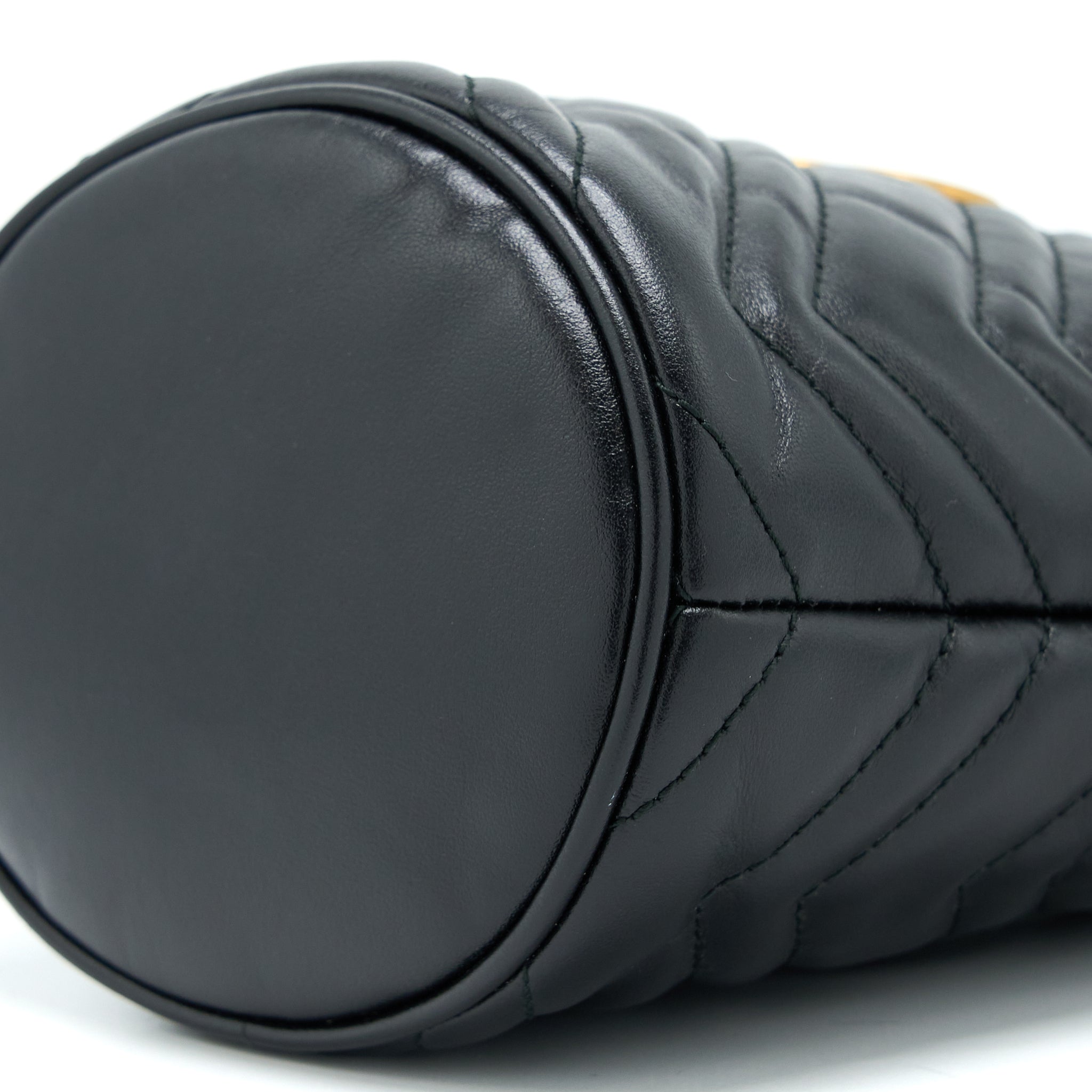 Gucci GG Marmont Mini Bucket Black