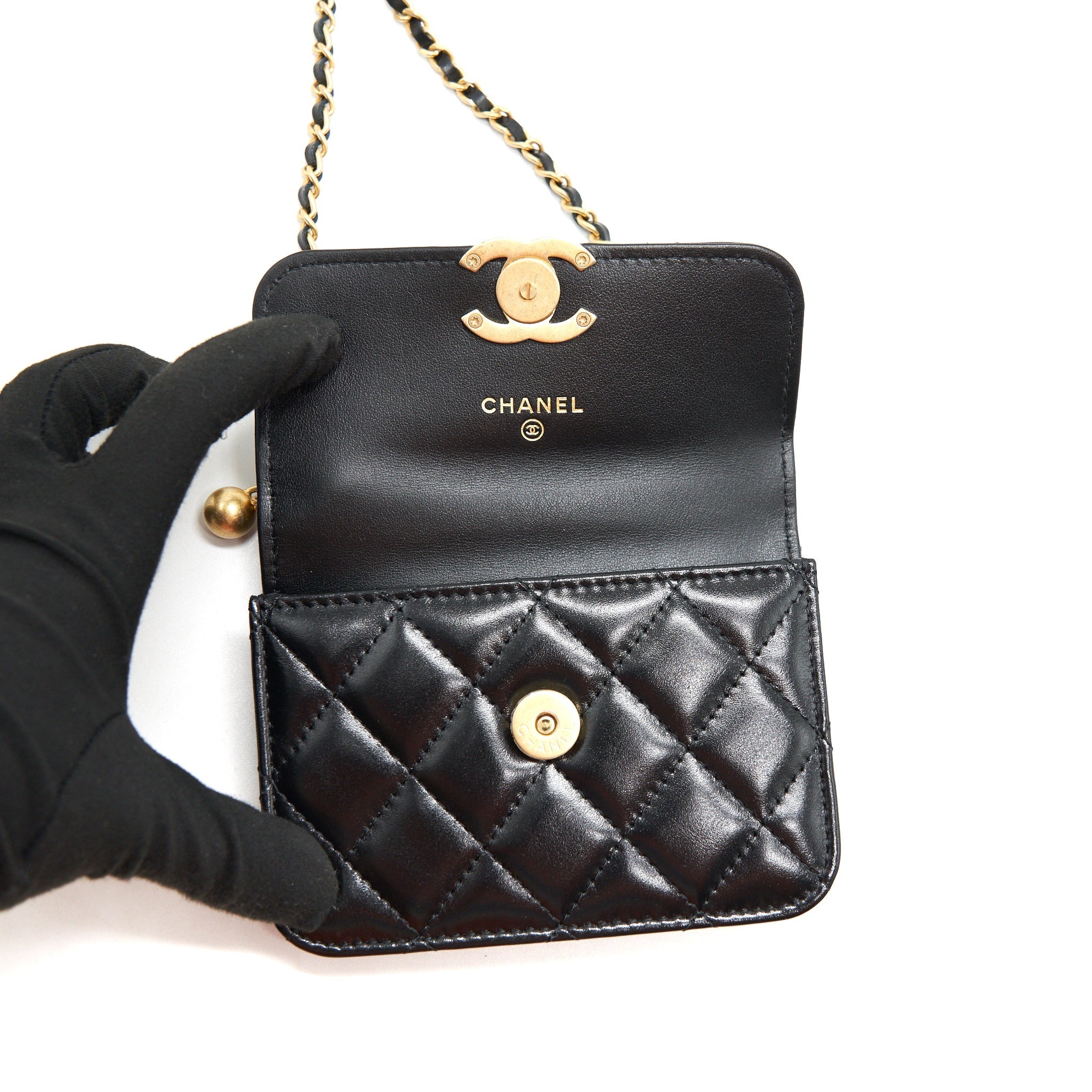 Chanel 21A Flap Coin Purse with chain Calfskin black