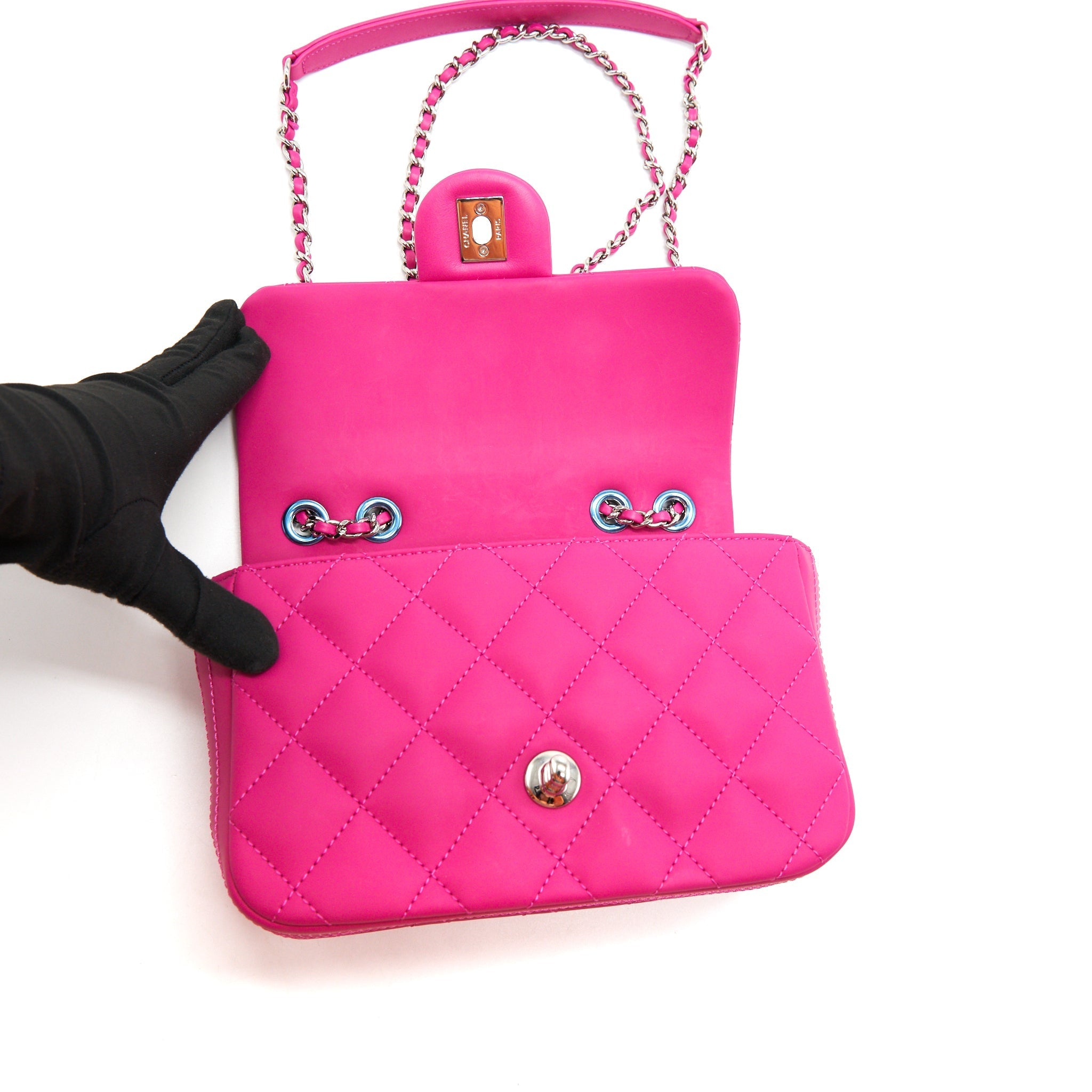 Chanel Rubber quilted lambskin flap Bag pink