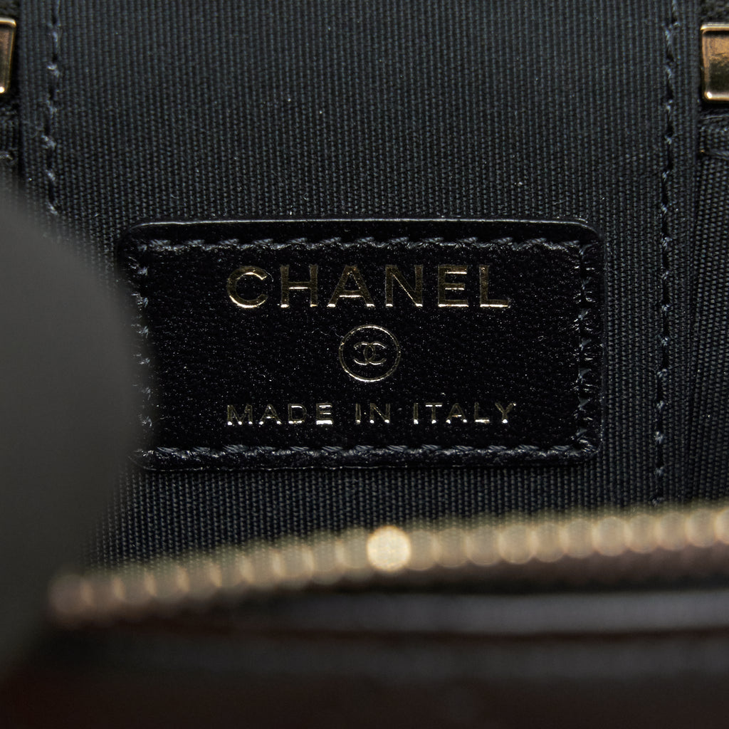 Chanel 21A Top Handle Vanity with Chain Black