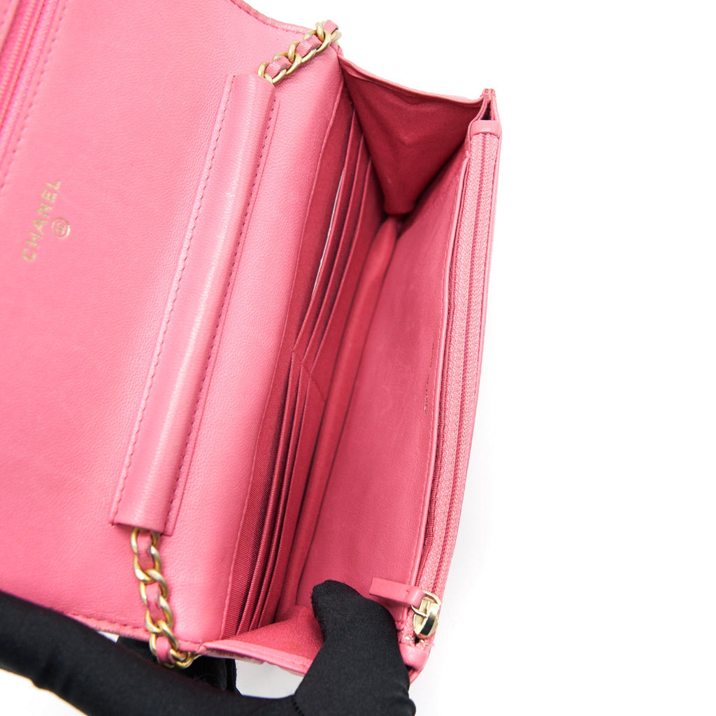 Chanel Boy Wallet on Chain Pink