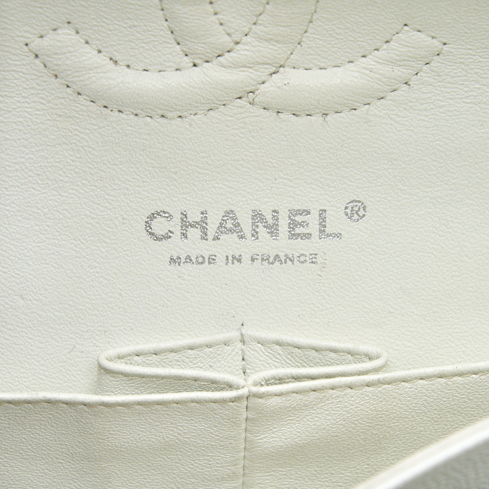 CHANEL MEDIUM CLASSIC DOUBLE FLAP BAG CAVIAR WHITE