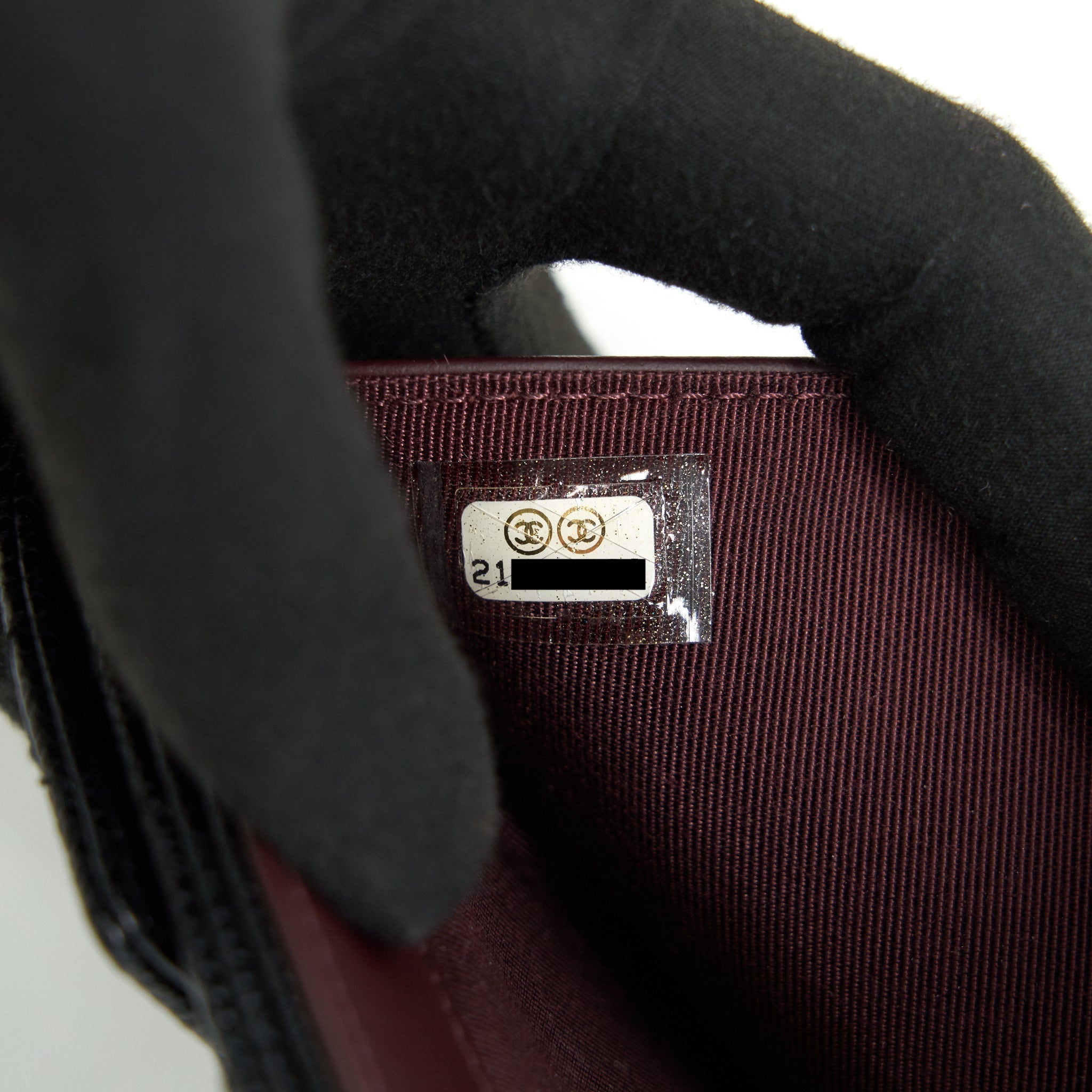 CHANEL Quilted Caviar Small Wallet Black