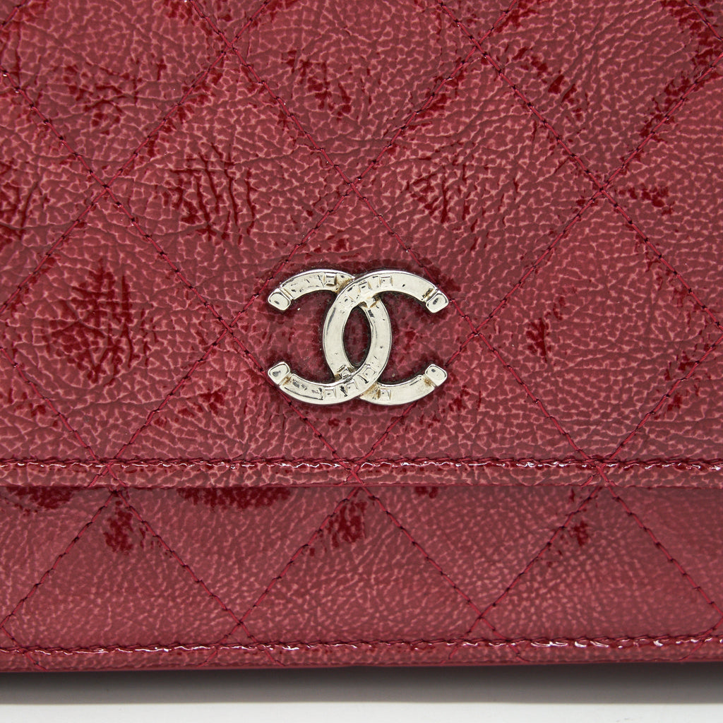 CHANEL WALLET ON CHAIN PATENT LEATHER RED