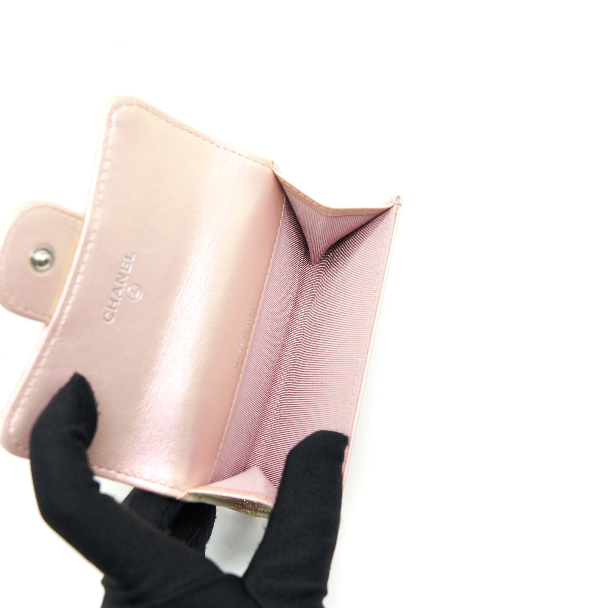 Chanel 21K Iridescent Pink Flap  Holder