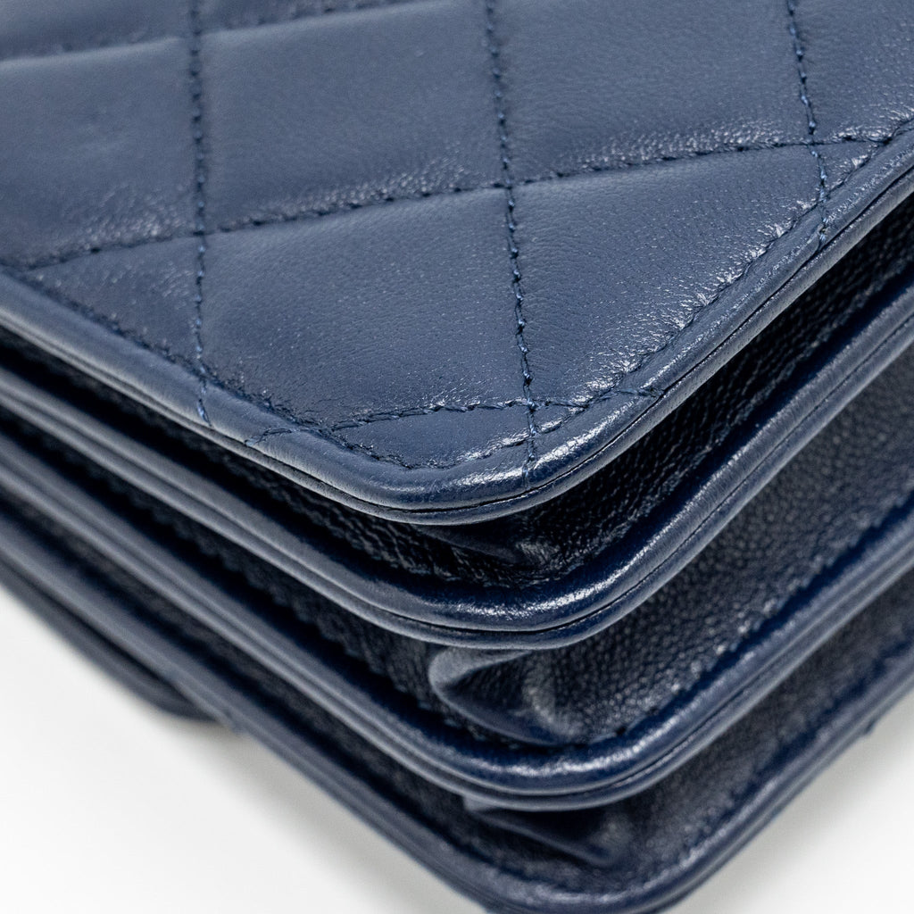 Chanel top handle mini flap Clutch Lambskin Navy L (microchip)