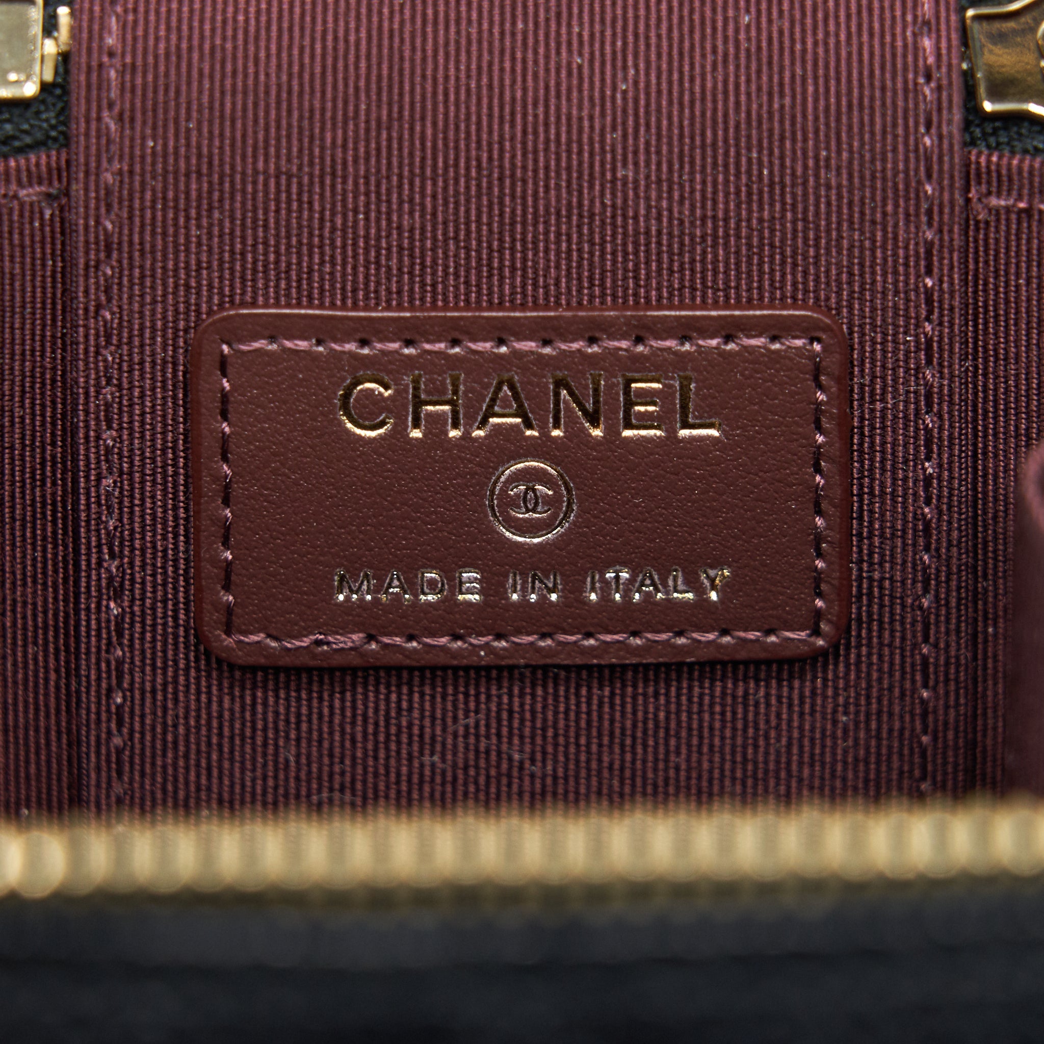 CHANEL SMALL VANITY WITH CHAIN CAVIAR BLACK L