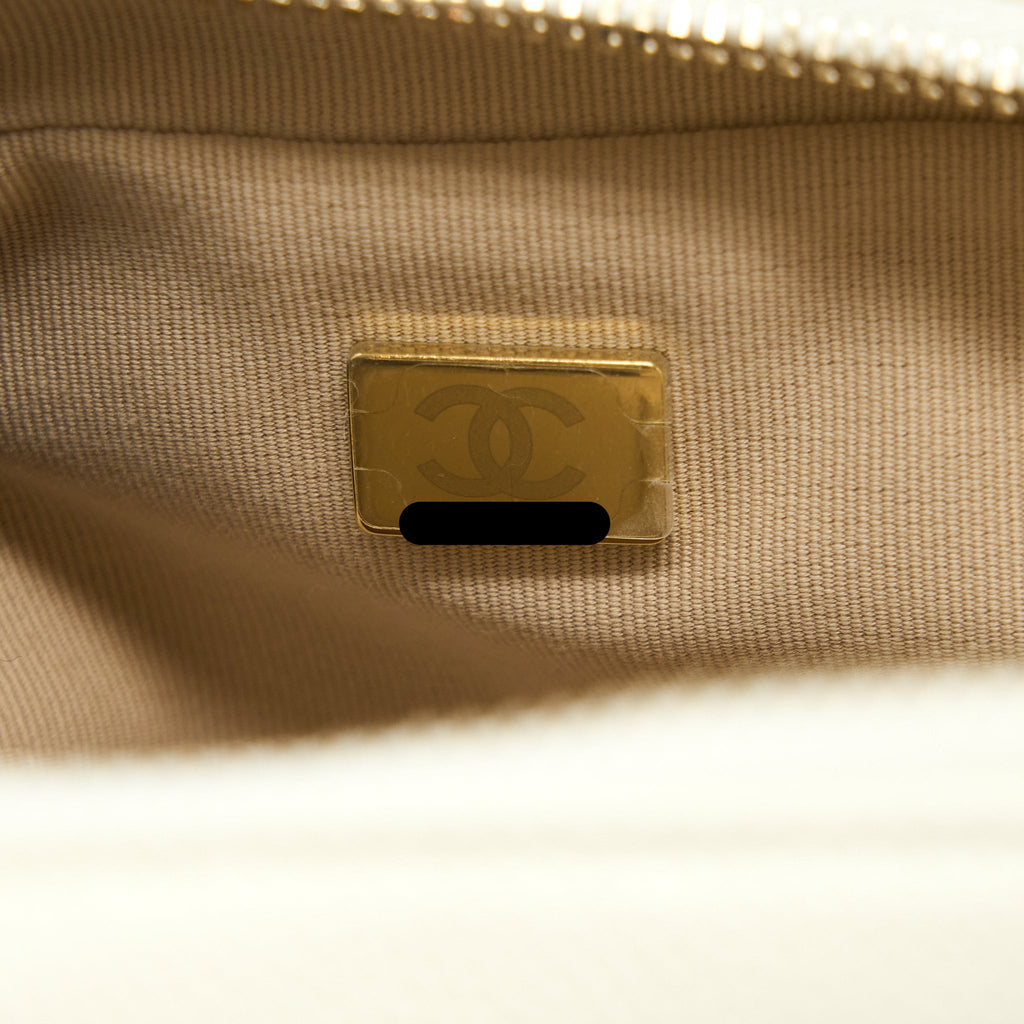 Chanel 22P Flap Backpack Caviar White Brushed  (Microchip)