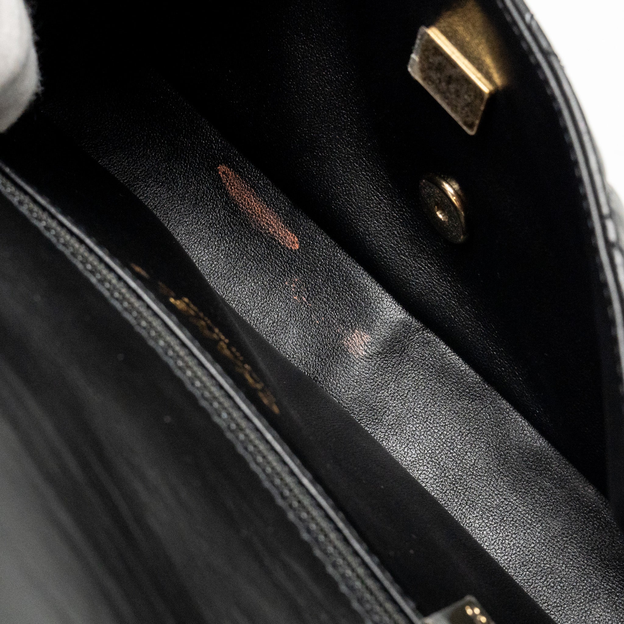 Chanel 23A quilted flap clutch calfskin black L (microchip)