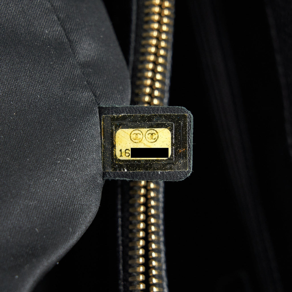Chanel Grand Shopping Tote Caviar