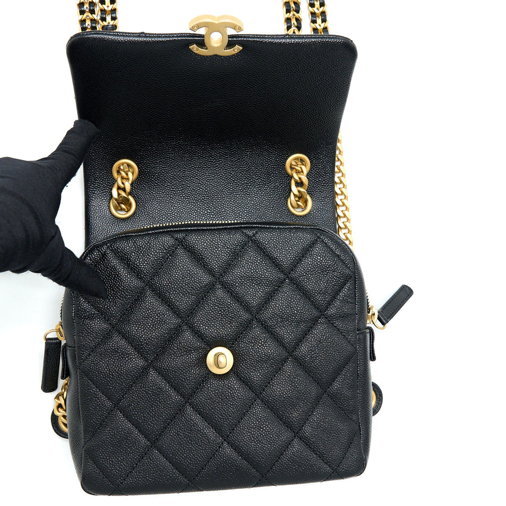 Chanel 22P Flap Backpack Caviar Black