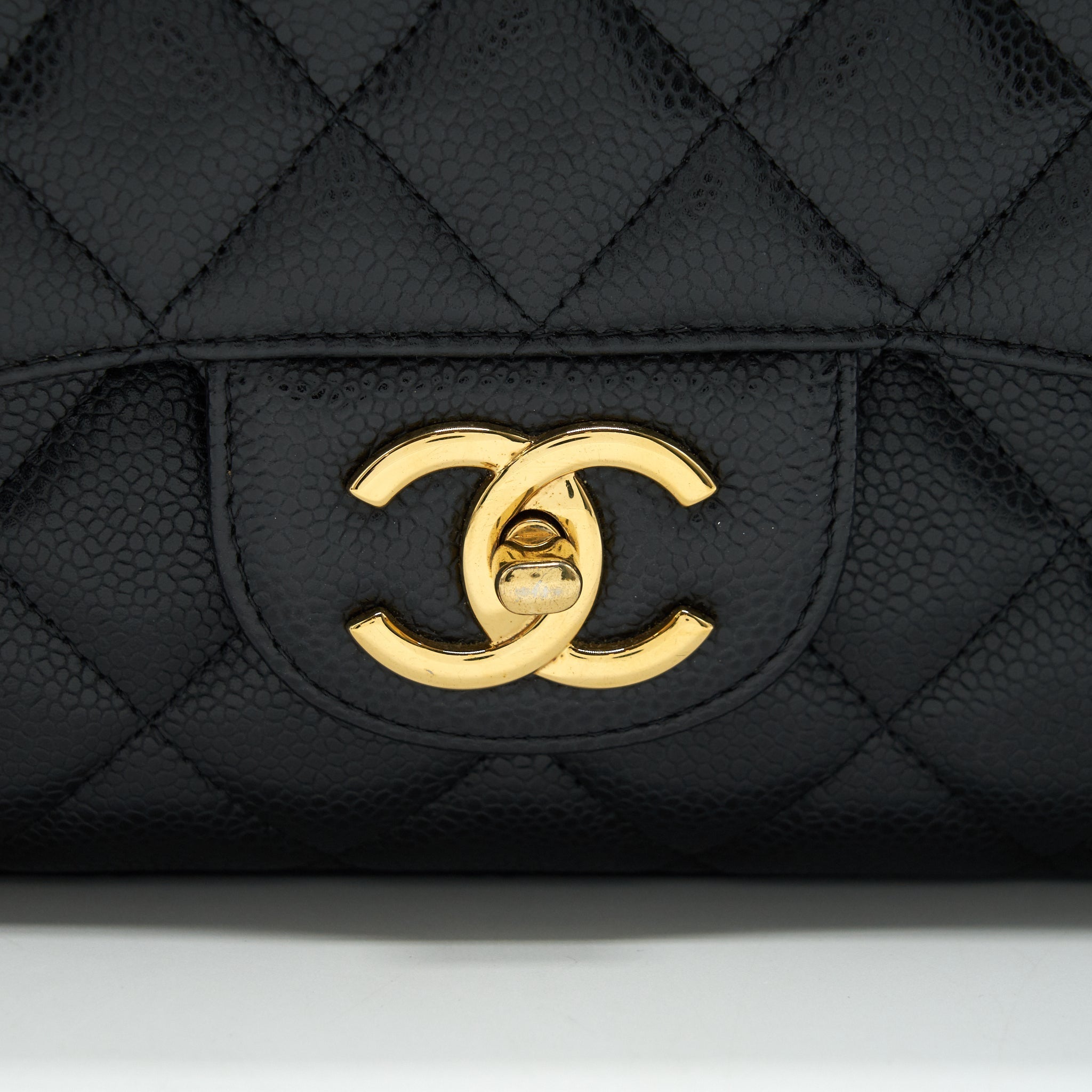 CHANEL CAVIAR MAXI IN BLACK