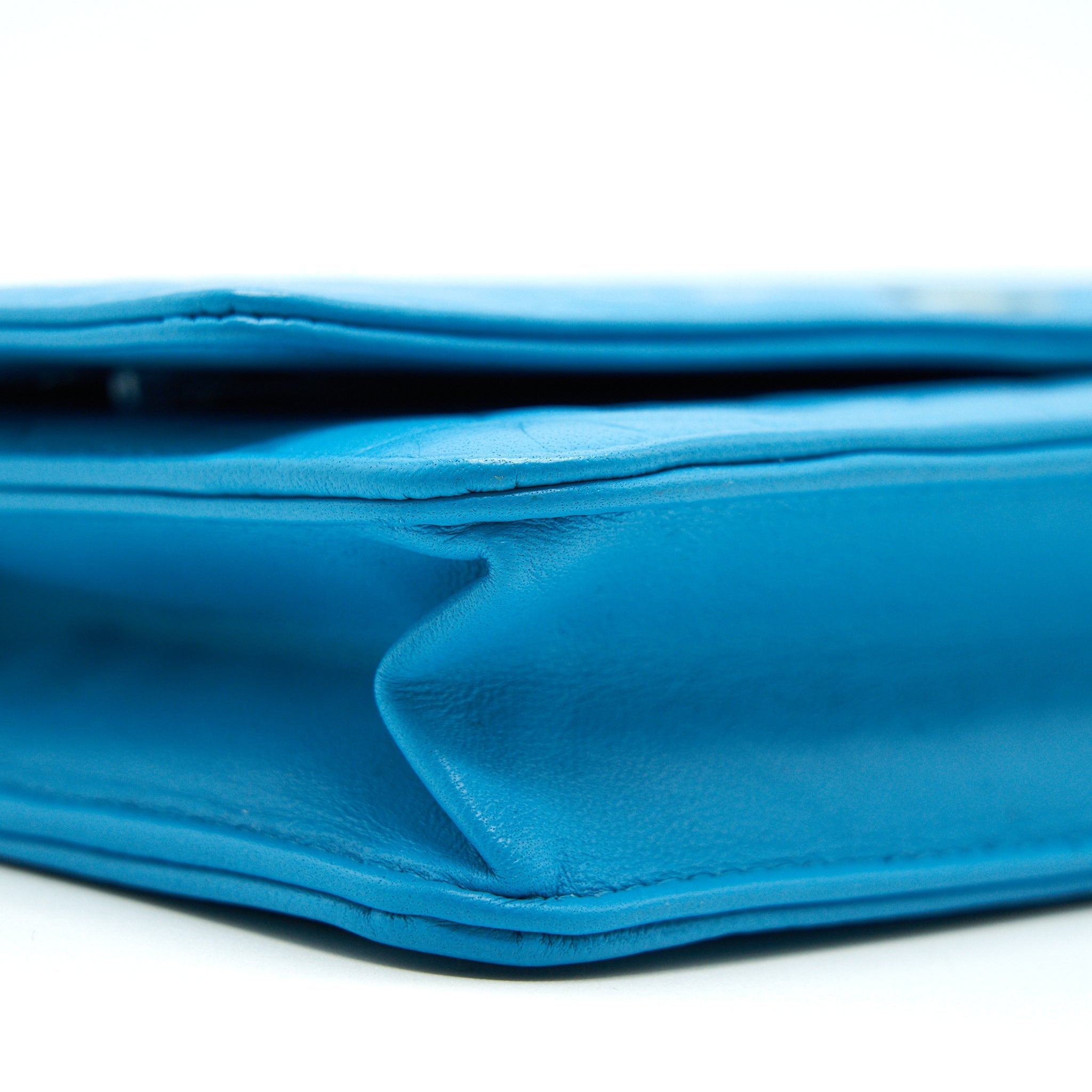 Chanel Camelia Wallet on Chain lambskin Blue