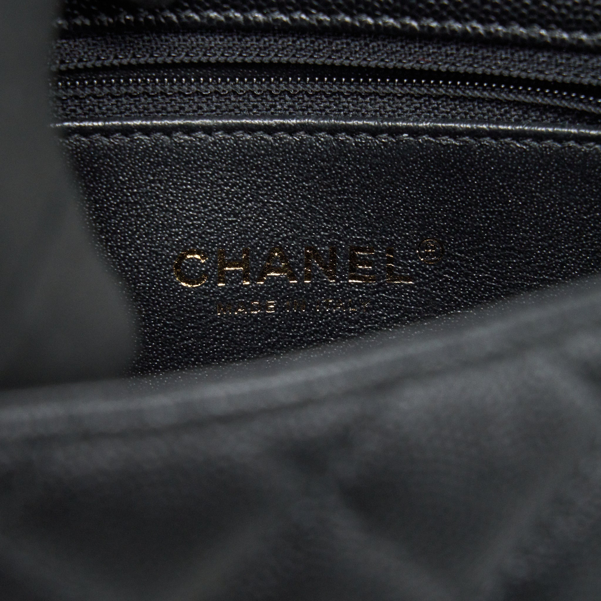 CHANEL MINI COCO HANDLE CAVIAR LEATHER WITH PYTHON HANDLE BLACK