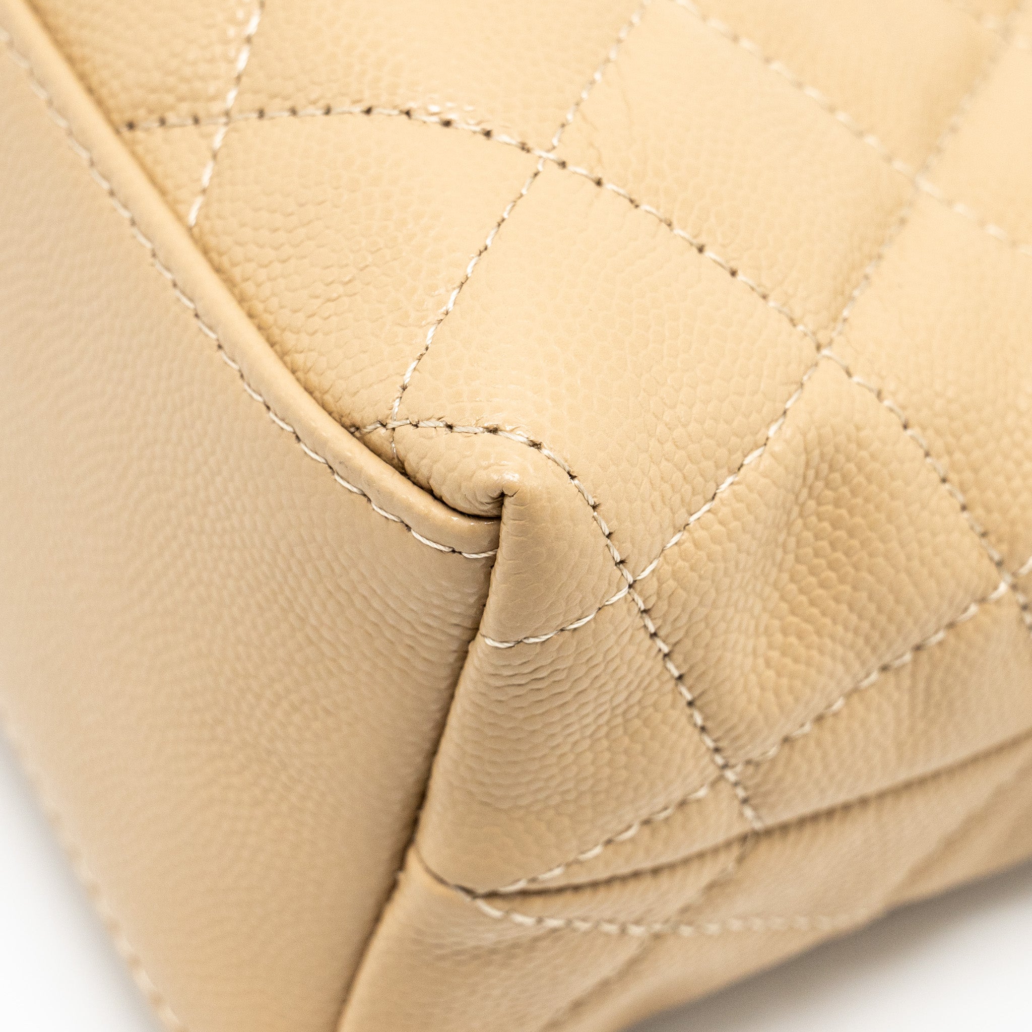 Chanel CC Logo Quilted Mini Clutch with Chain Caviar Beige  (Microchip)