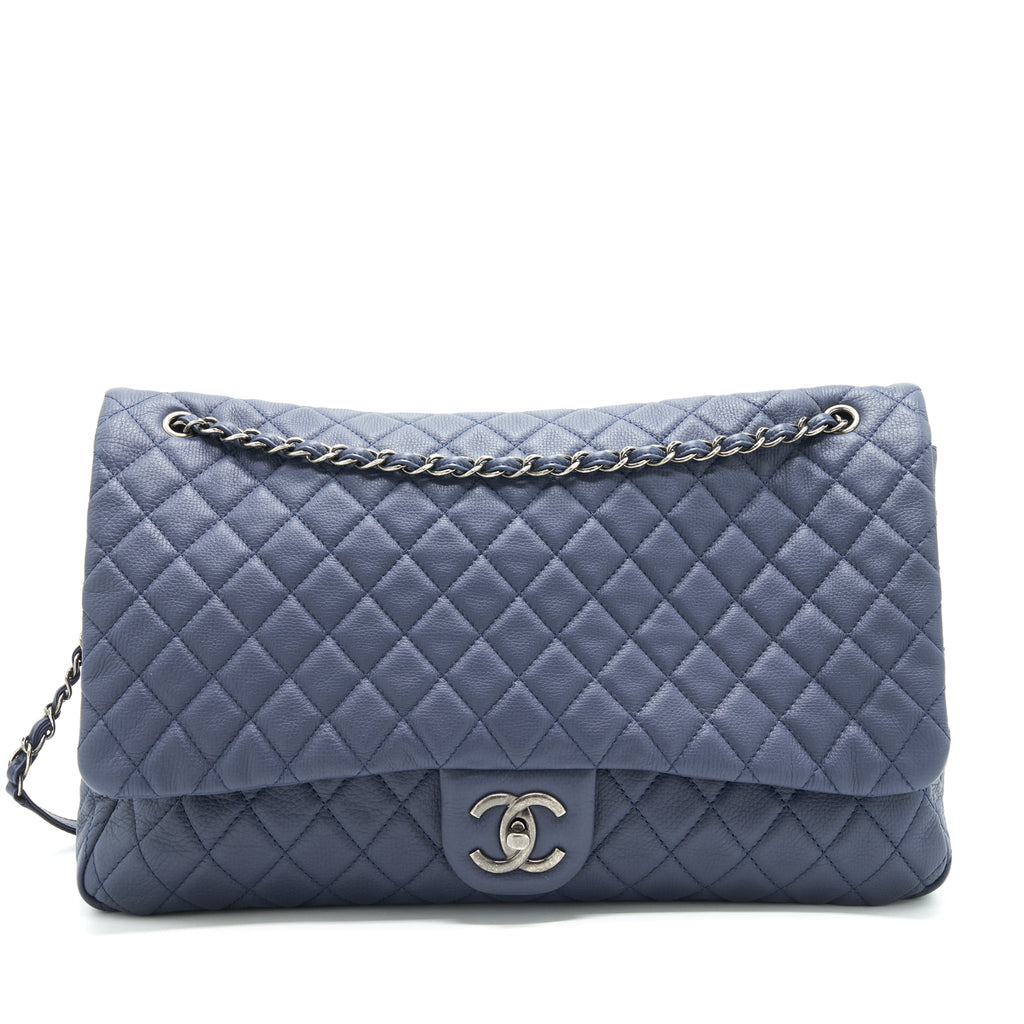 Chanel XXL Airline Classic flap bag in Navy