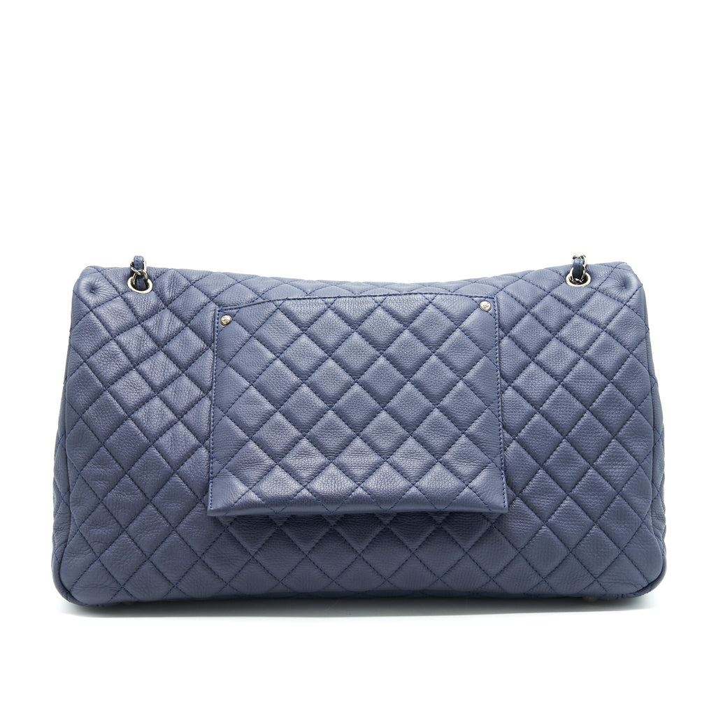 Chanel XXL Airline Classic flap bag in Navy
