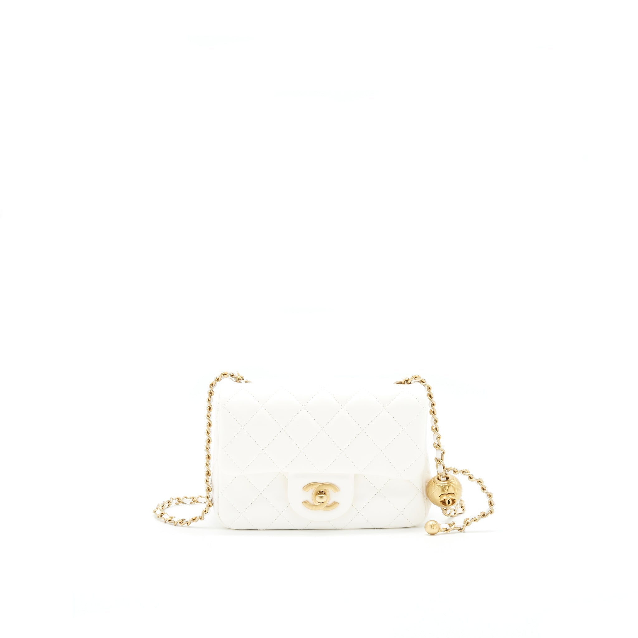 Chanel 21B Pearl Crush Square mini flap Bag White