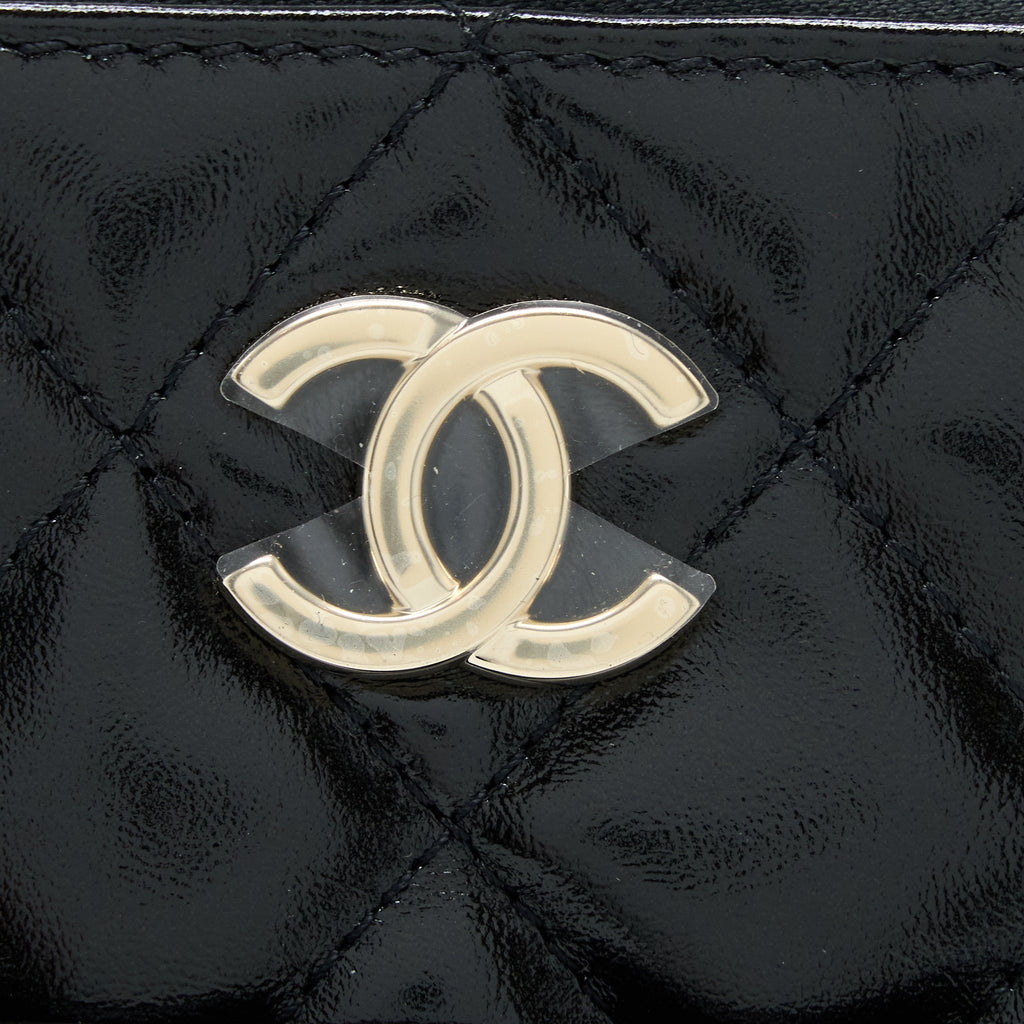 Chanel 22A Backpack Patent Black L (Microchip)