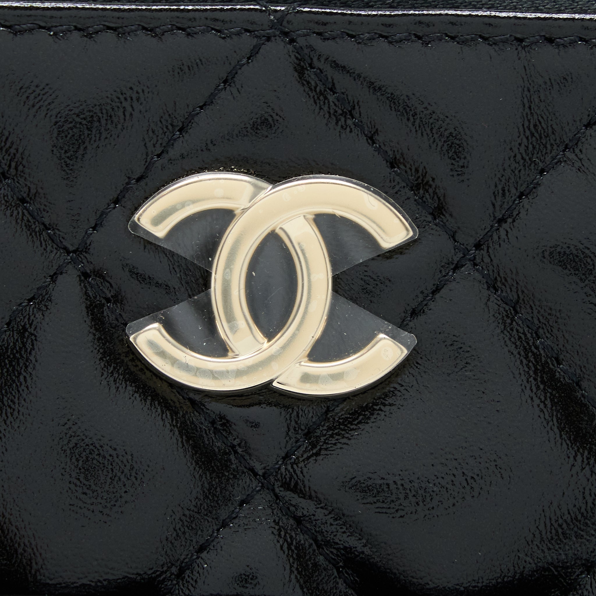 Chanel 22A Backpack Patent Black L (Microchip)