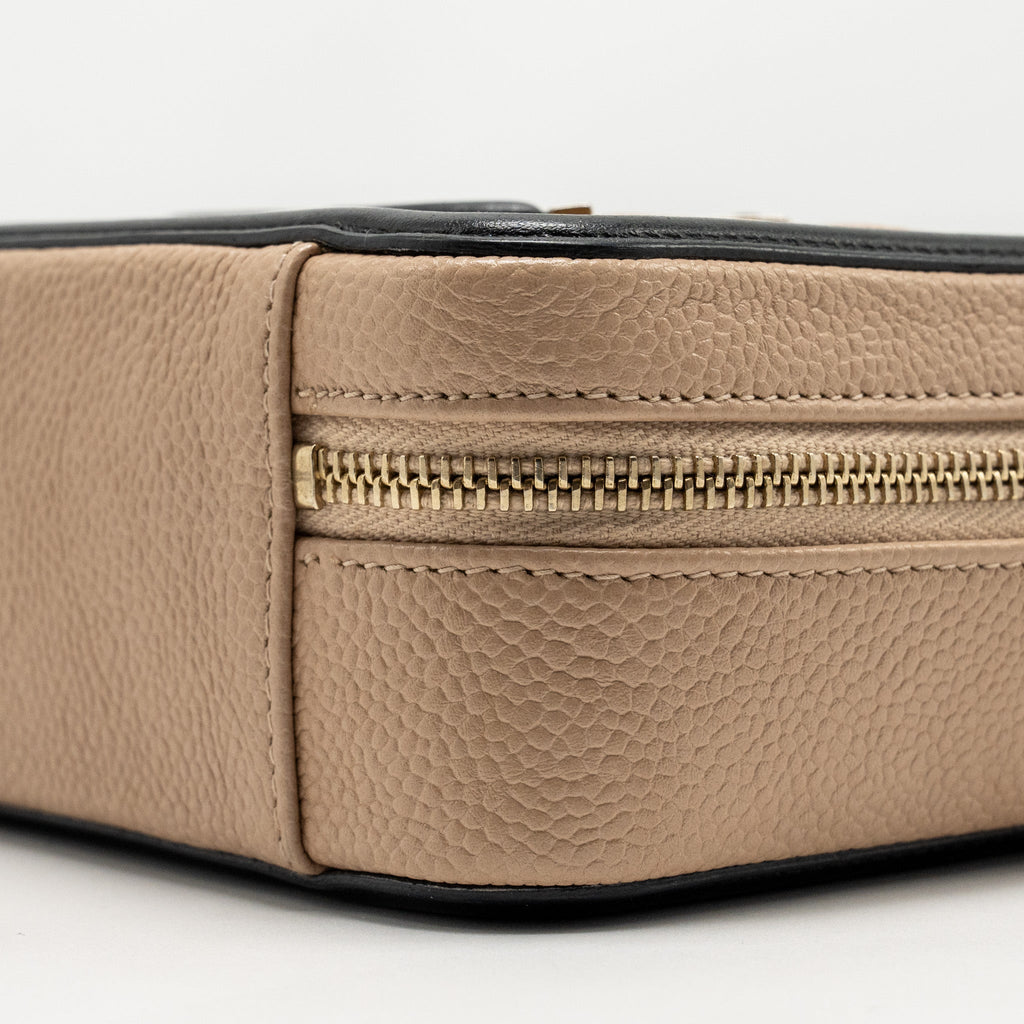 Chanel Mini Filigree Vanity Clutch Caviar Beige / Black