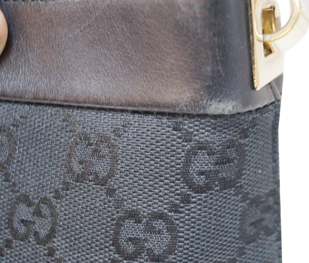 GUCCI GG Signature Monogram Black Leather Shoulder Bag