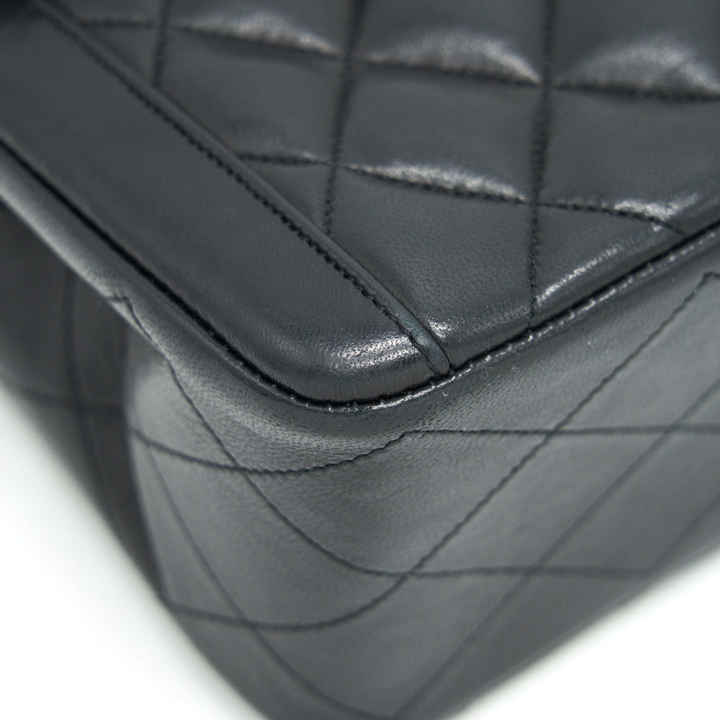 Chanel Vintage CC Flap Bag in