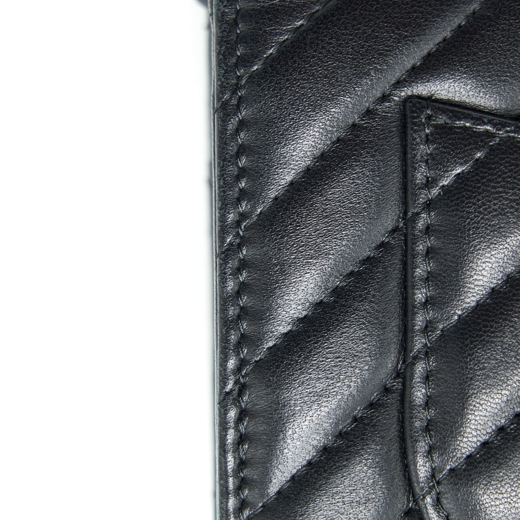 CHANEL CHEVRON WALLET ON CHAIN LAMBSKIN BLACK WITH