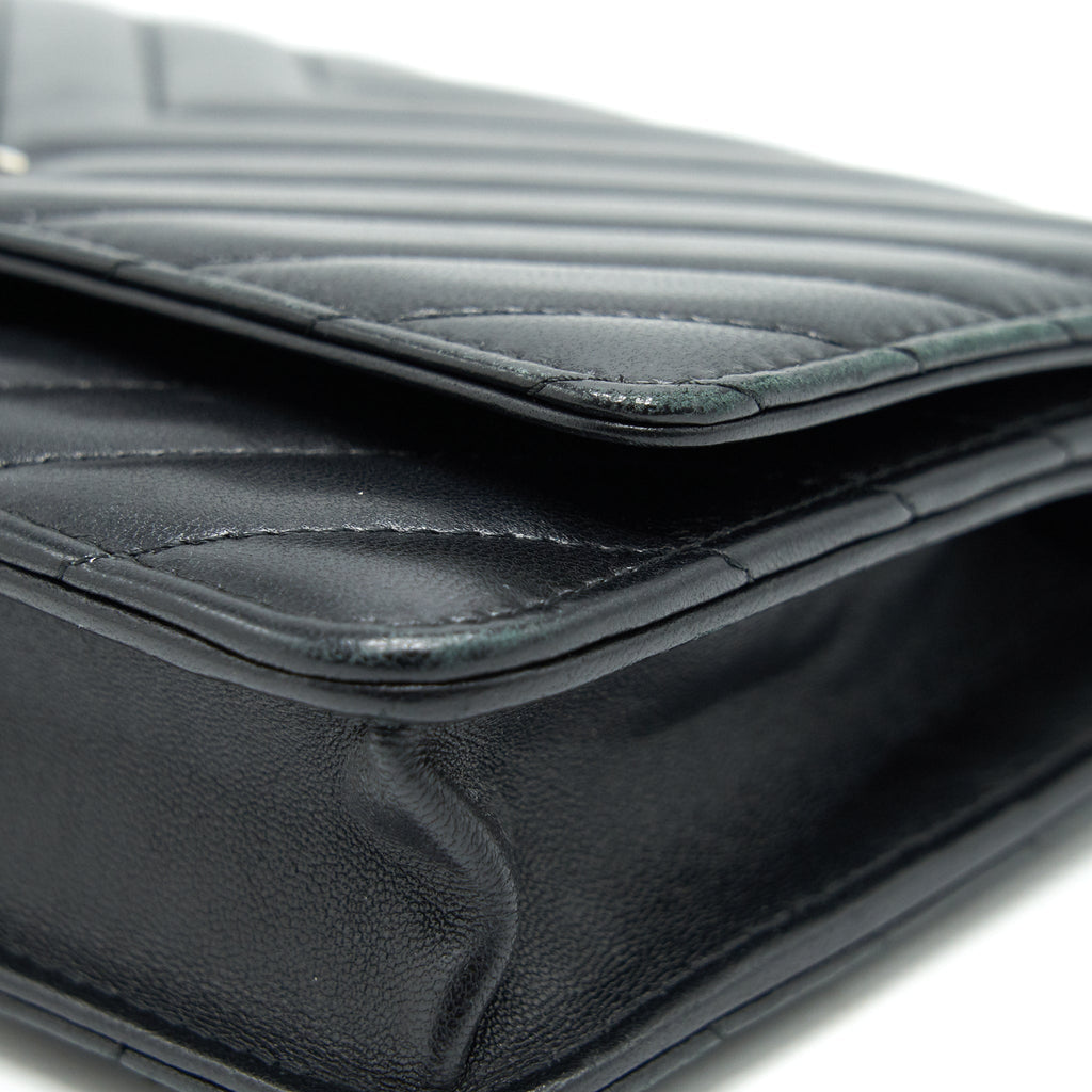 CHANEL CHEVRON WALLET ON CHAIN LAMBSKIN BLACK WITH