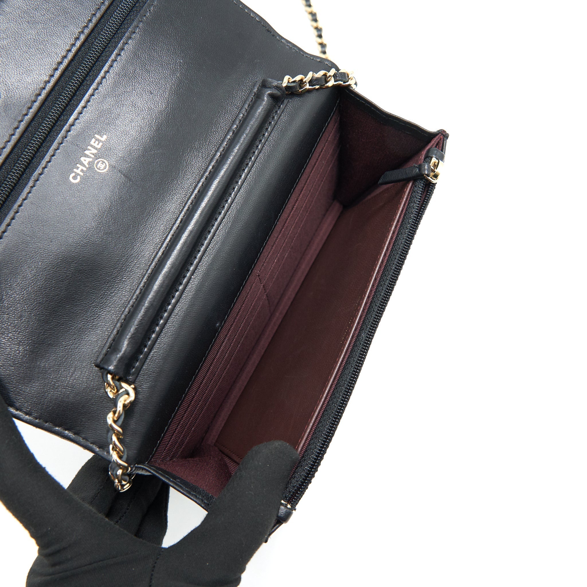 CHANEL CHEVRON WALLET ON CHAIN LAMBSKIN BLACK WITH