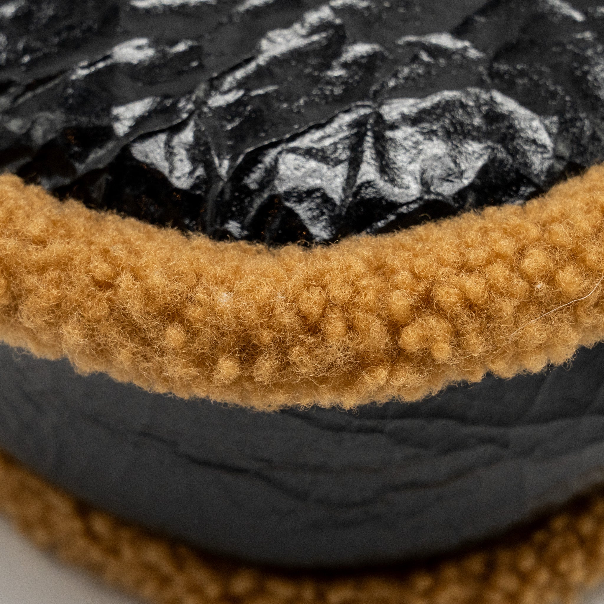 Chanel Shearling CC Round Clutch with Chain Shiny Crumpled Sheepskin Black/Light Brown L