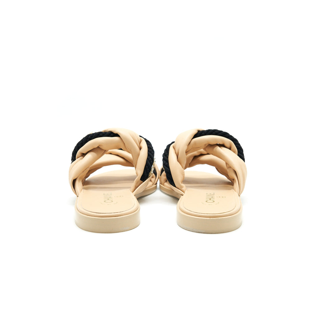 Chanel 19S Mule Beige/ Black Size37C