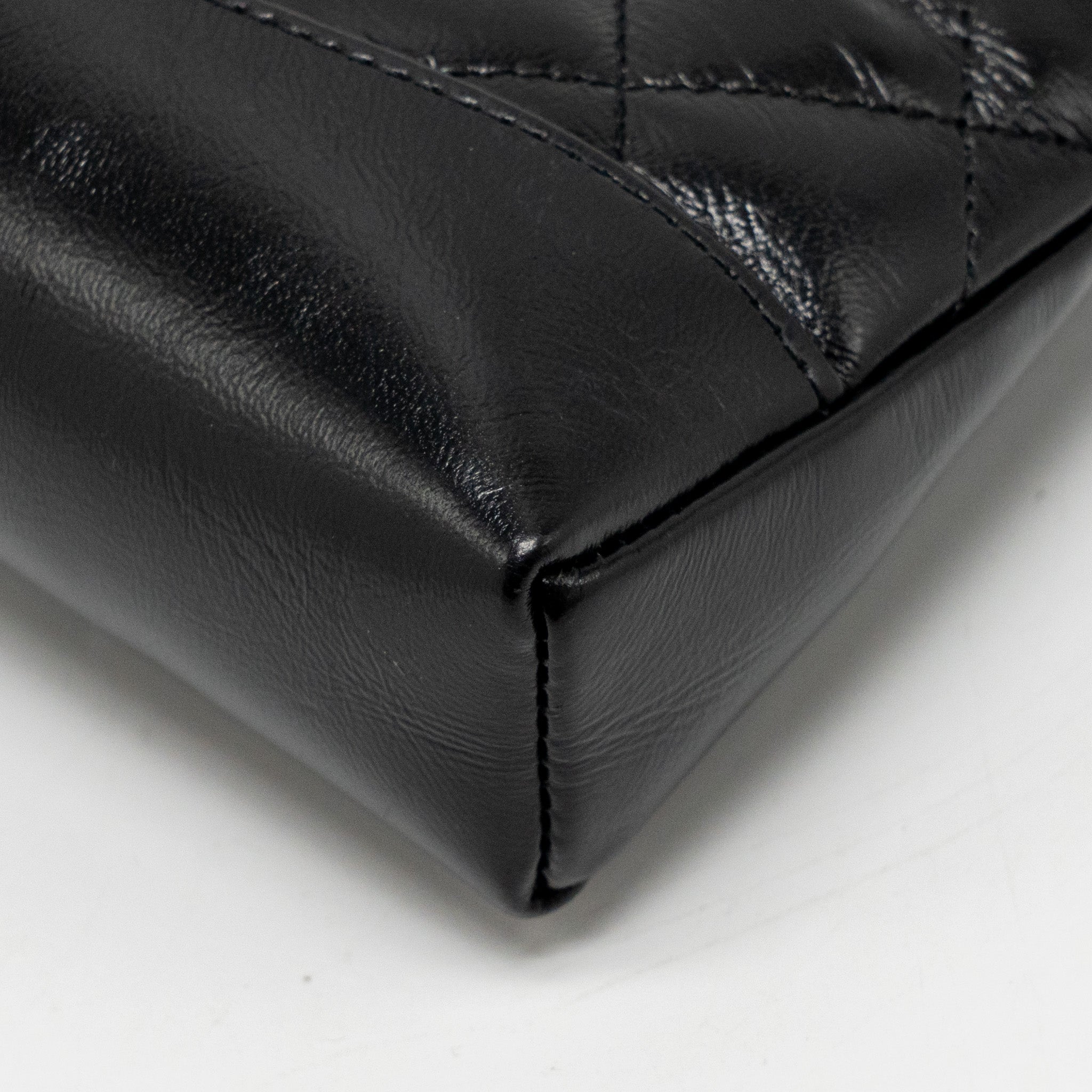 Chanel Mini 31 Clutch with Chain shiny lambskin black L (microchip)