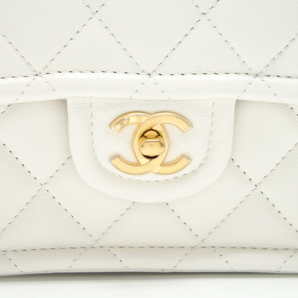 Chanel 2021 Square Flap Cross body White  serial 31