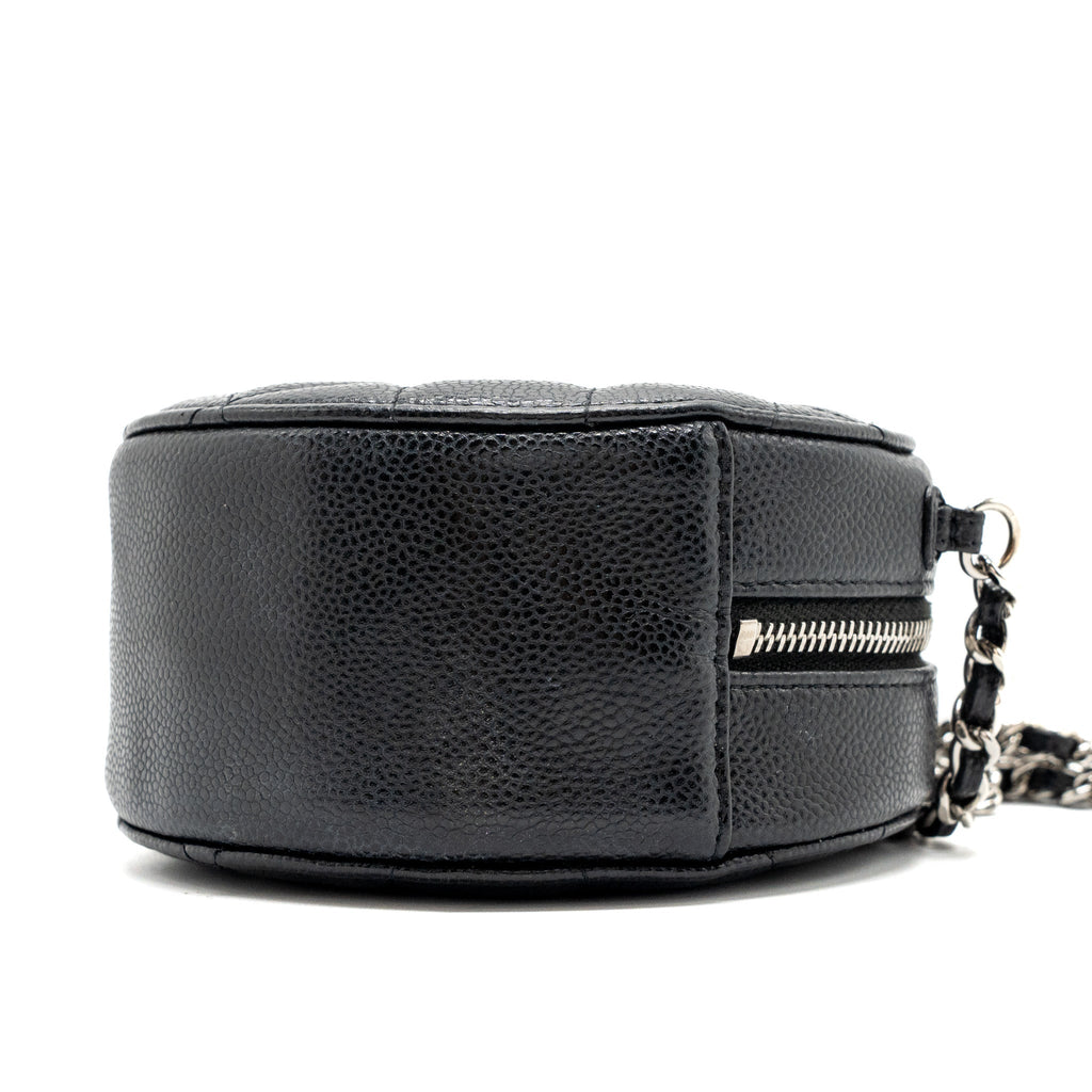 Chanel round sip clutch with chain caviar black