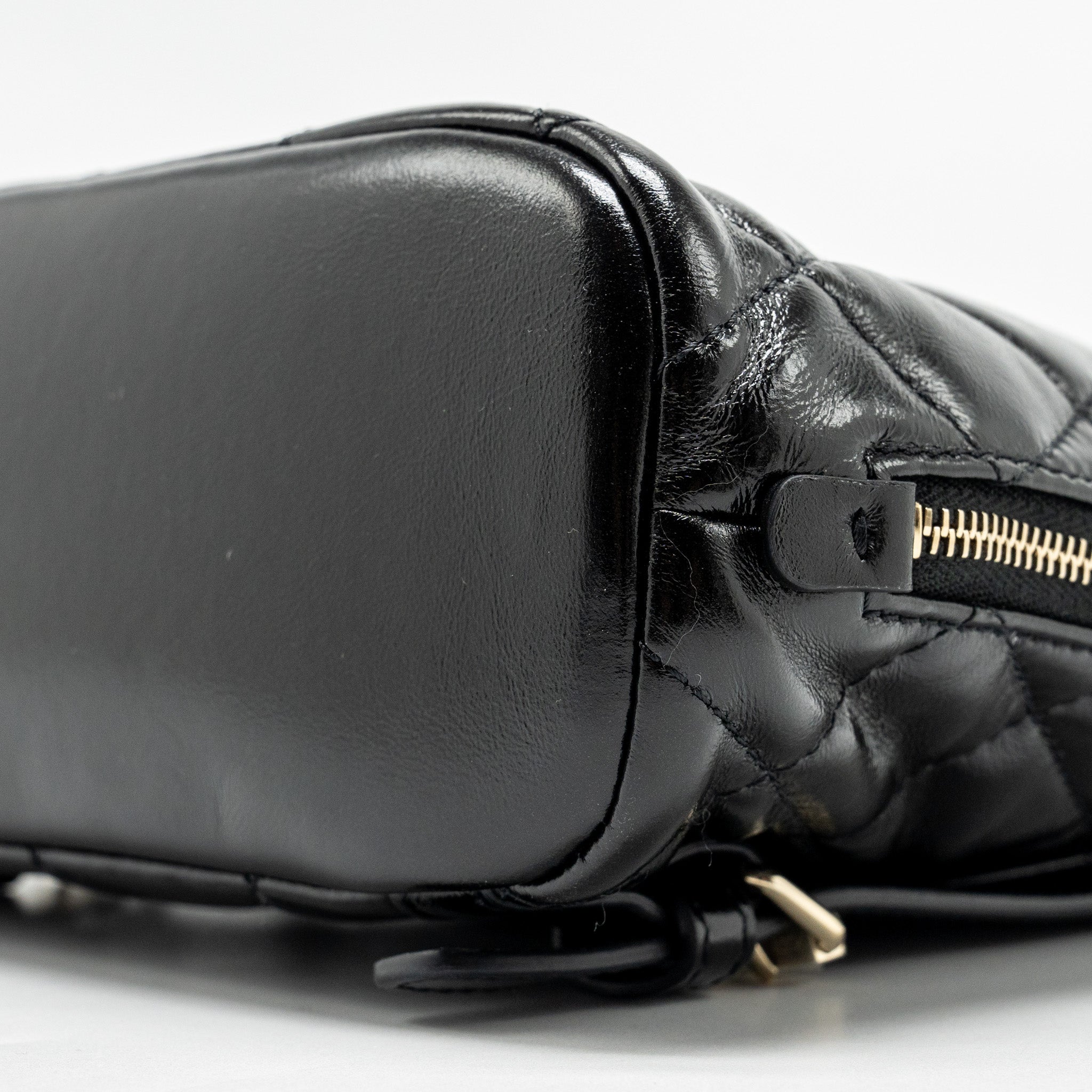 Chanel 22A Mini Backpack Patent Black L (microchip)