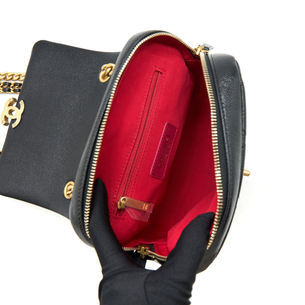 Chanel 22P Flap Backpack Caviar Black