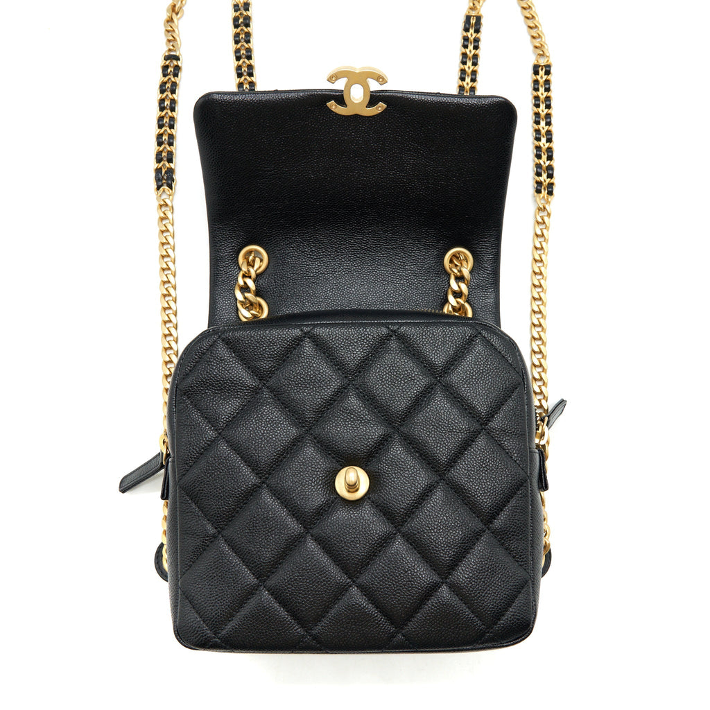 Chanel 22P Flap Backpack Caviar Black