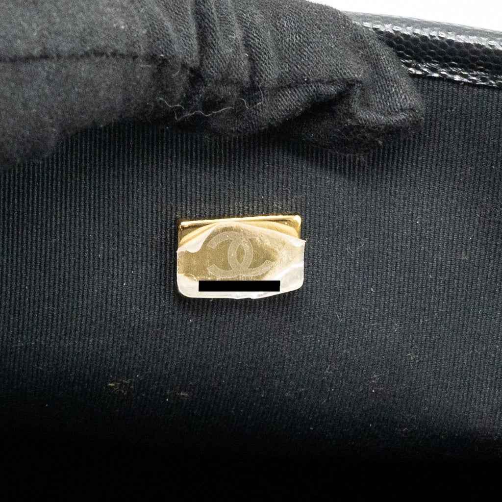 Chanel 22k Large Backpack Caviar Black (microchip)