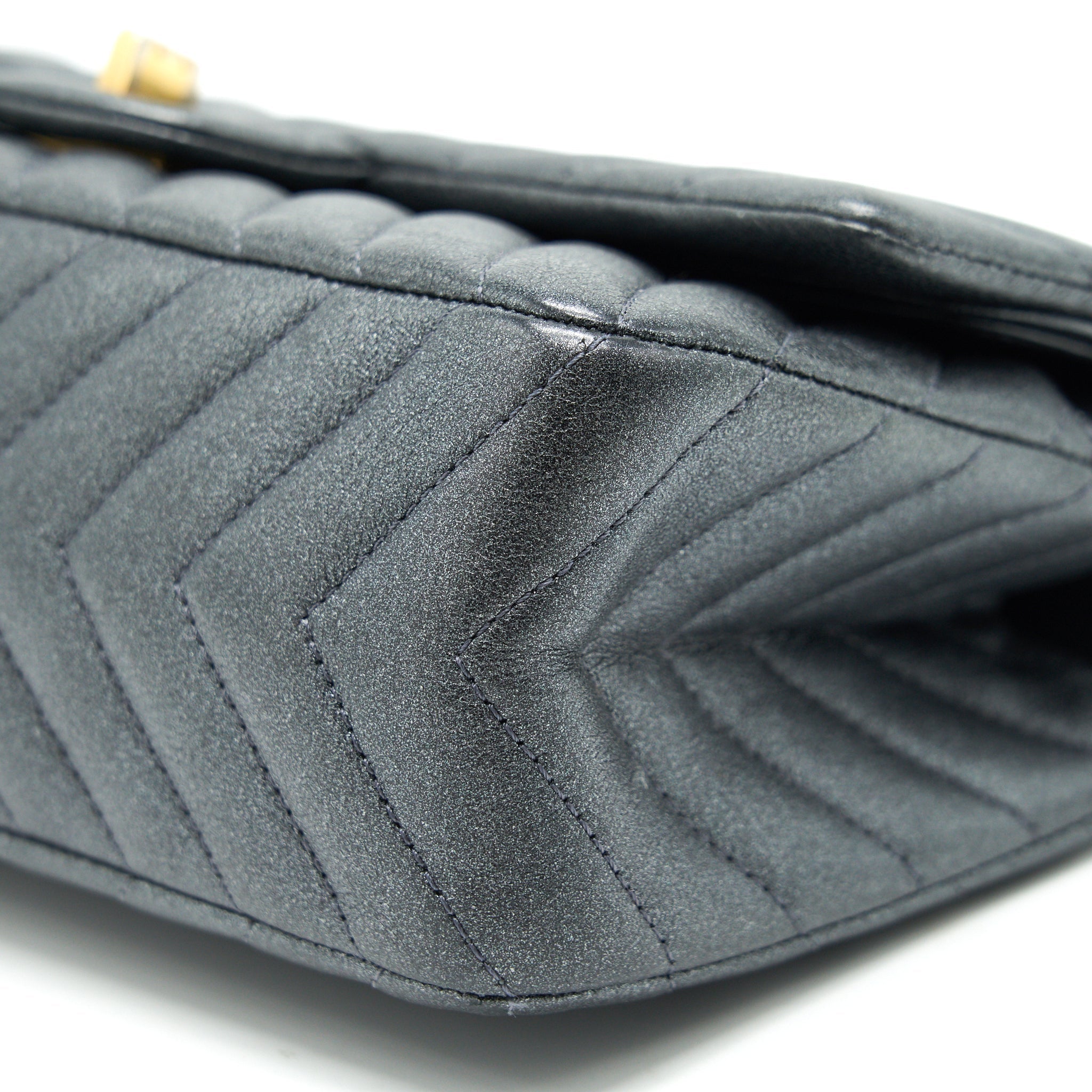 Chanel Chevron Small 2.55 226 Reissue Bag Charcoal