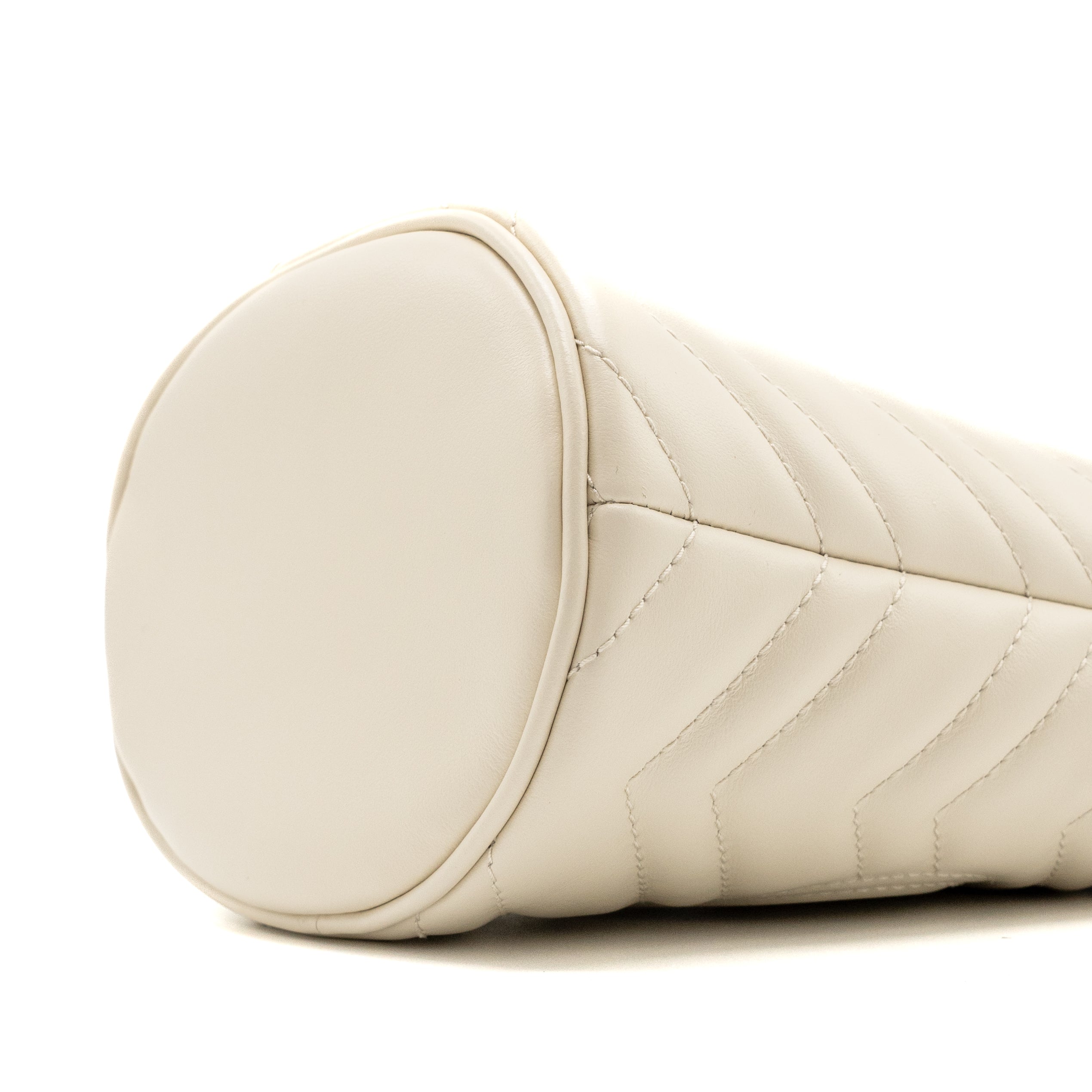 Gucci GG Marmont Mini Bucket Bag calfskin White