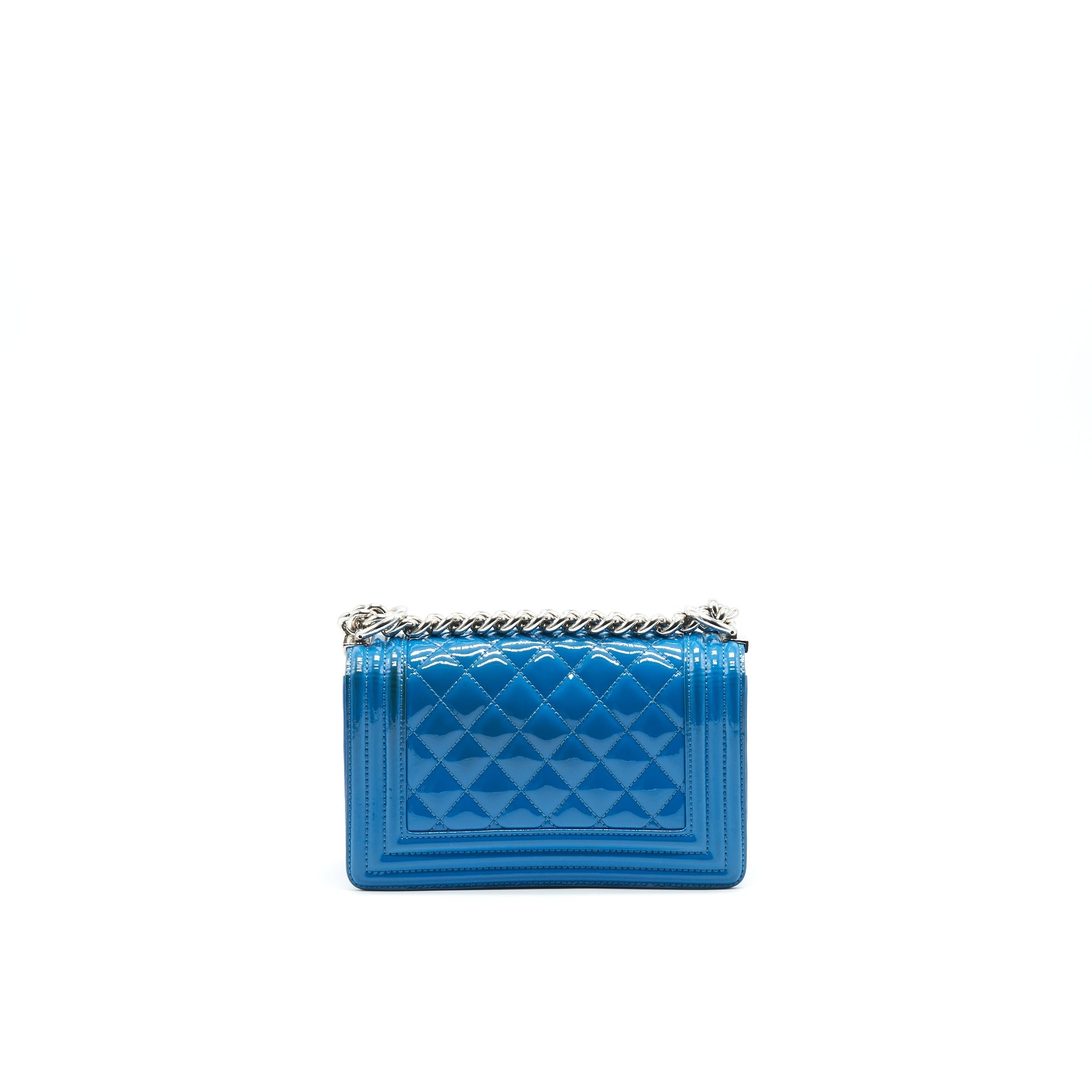 CHANEL SMALL LE BOY BAG IN PATENT LEATHER BLUE