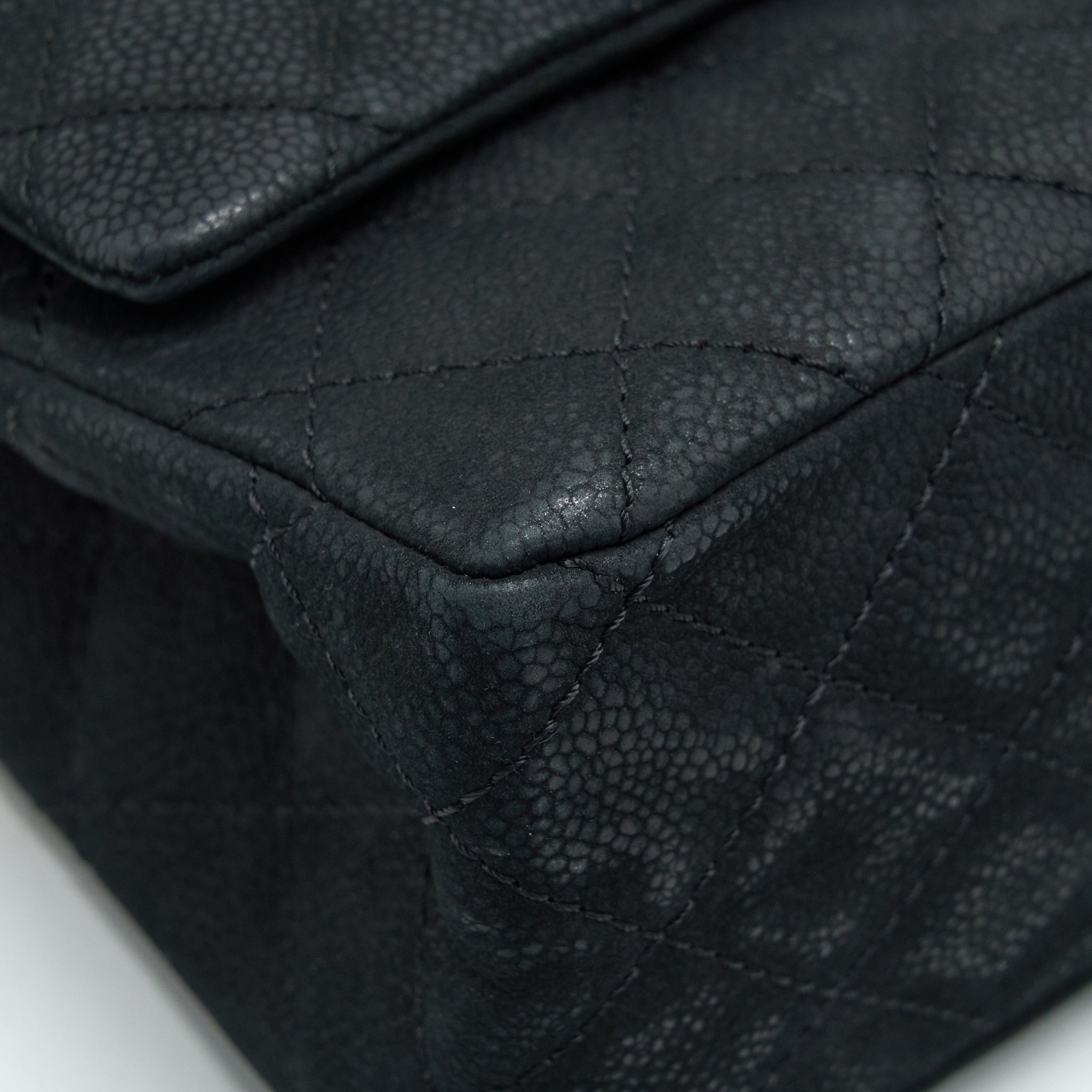 CHANEL 2.55 226 REISSUE BAG IN CAVIAR BLACK