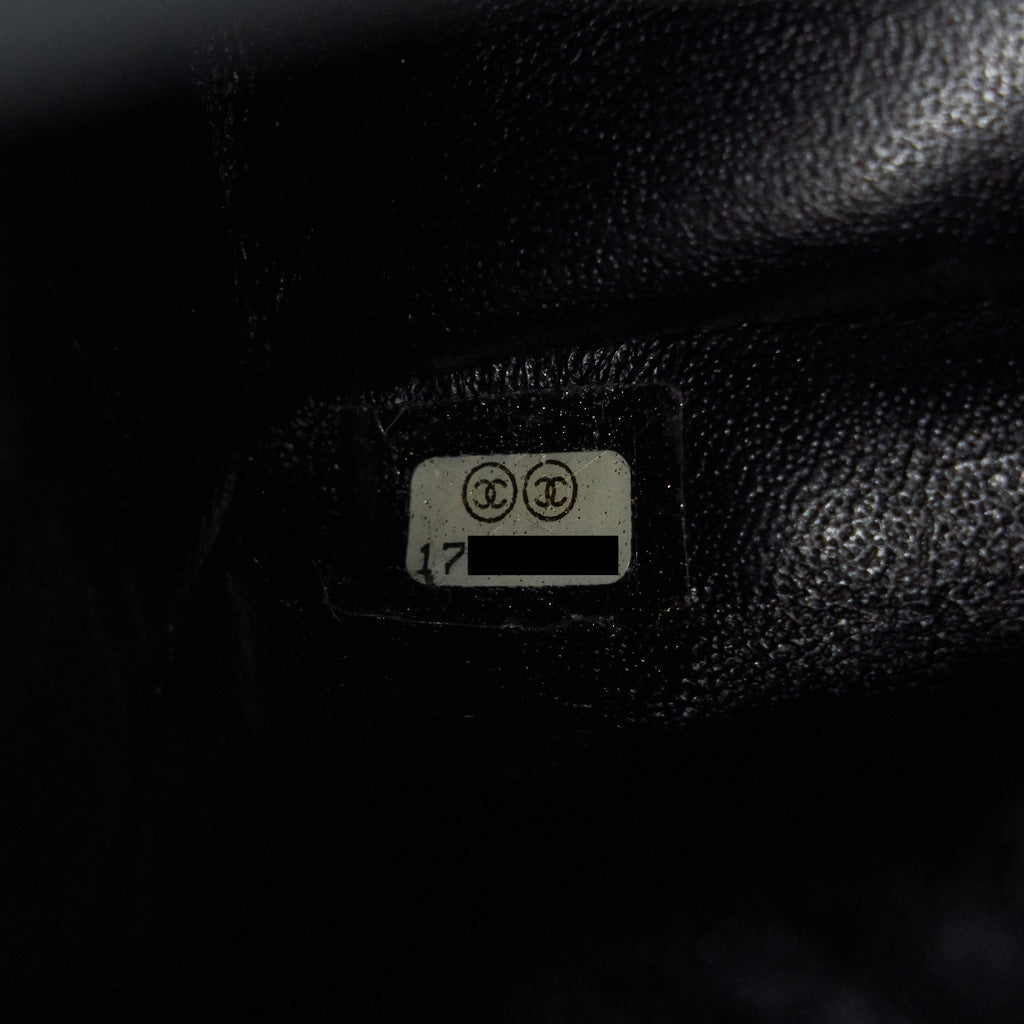 CHANEL 2.55 226 REISSUE BAG IN CAVIAR BLACK