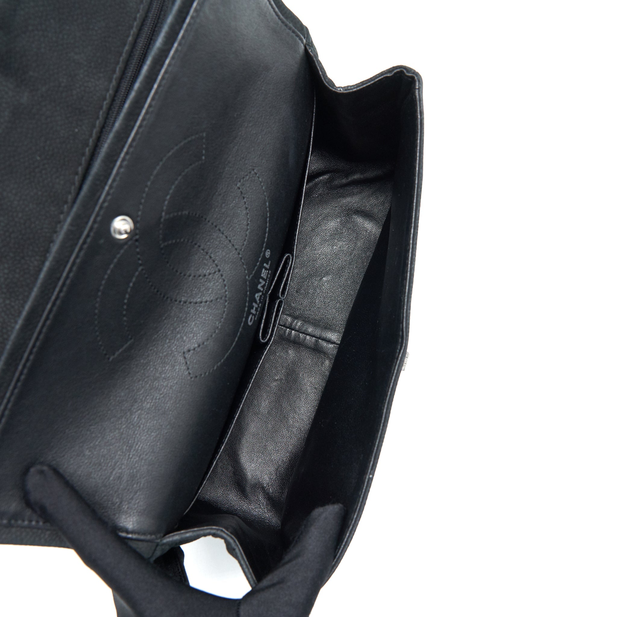 CHANEL 2.55 226 REISSUE BAG IN CAVIAR BLACK