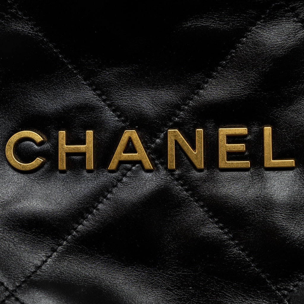 Chanel 22 Backpack Shiny Calfskin Black (Microchip)