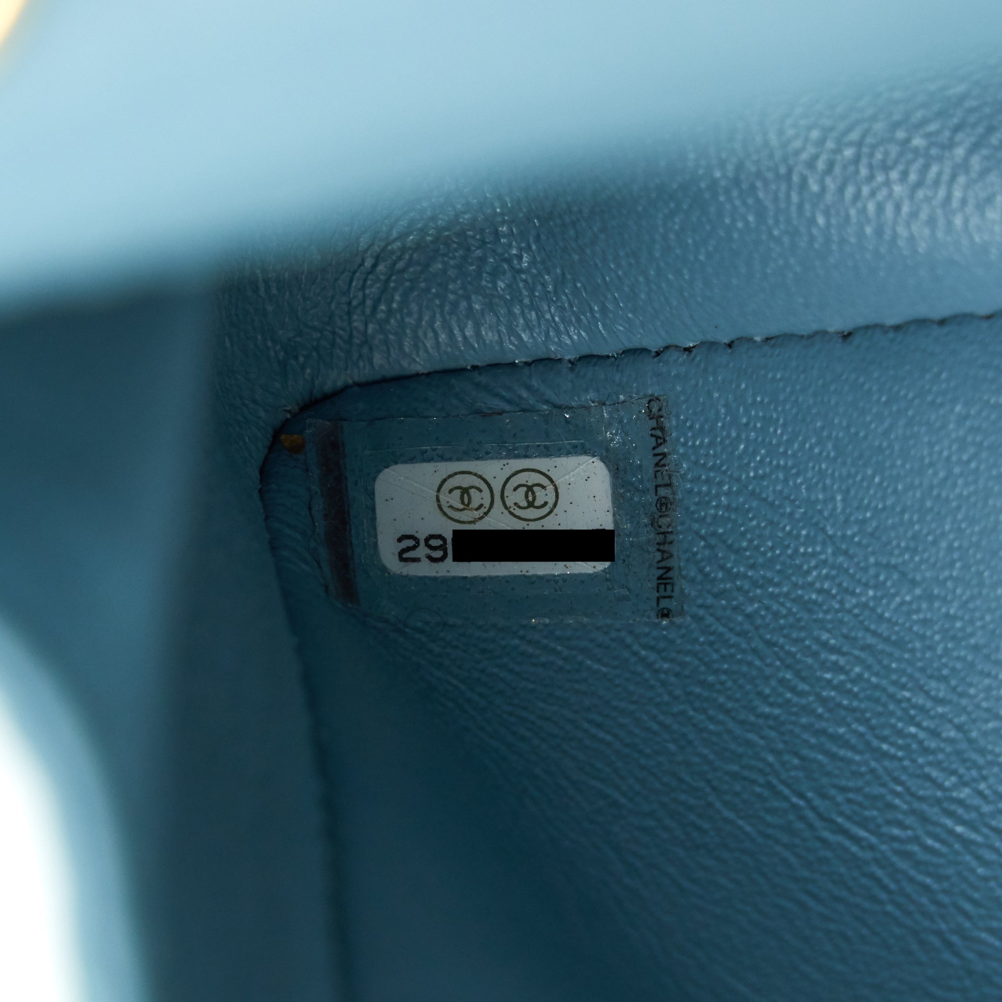 CHANEL MINI 2.55 REISSUE HANDBAG BLUE