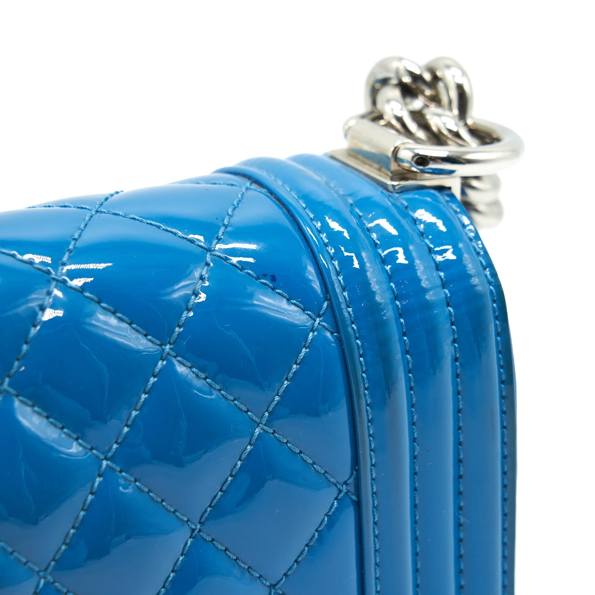 CHANEL SMALL LE BOY BAG IN PATENT LEATHER BLUE